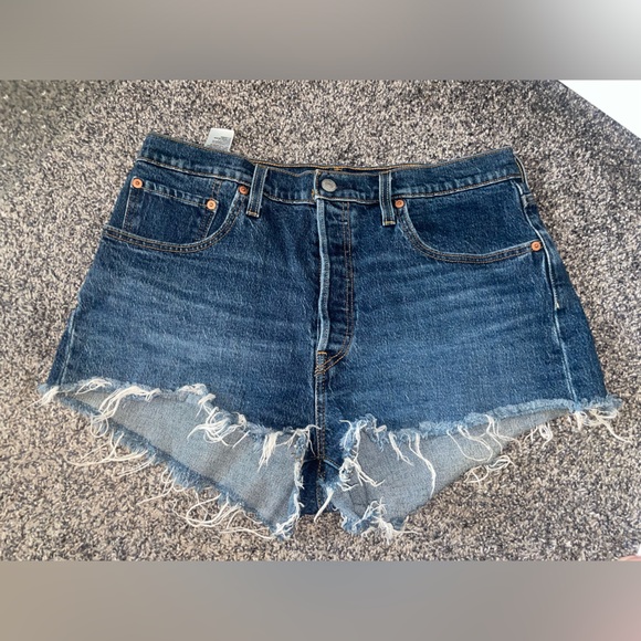 Levi’s Jean shorts - Picture 1 of 4